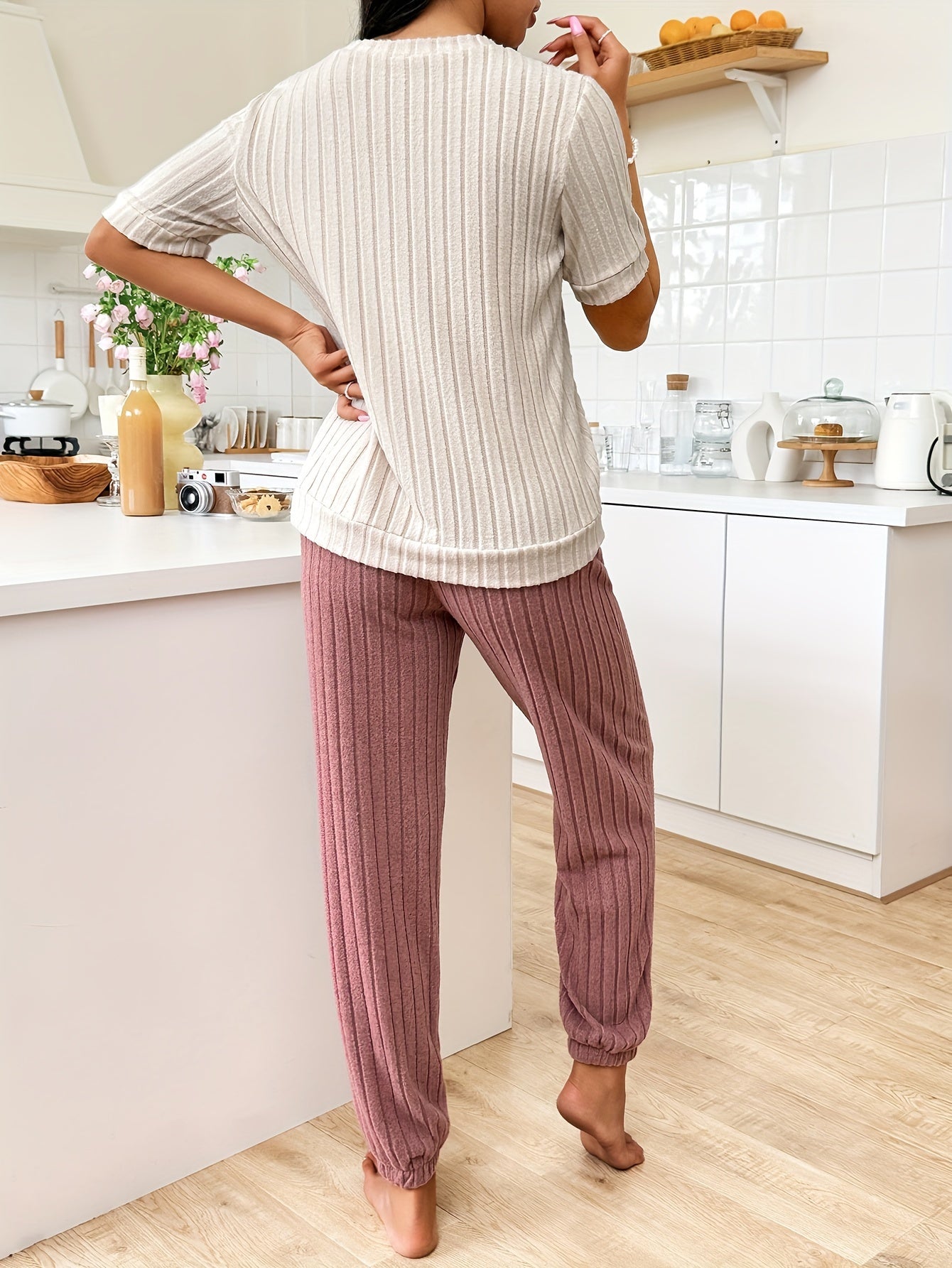 Women's Heart & Letter Print Ribbed Casual Pajama Set, Short Sleeve Round Neck Top & Joggers, Comfortable Relaxed Fit, Summer Nightwear